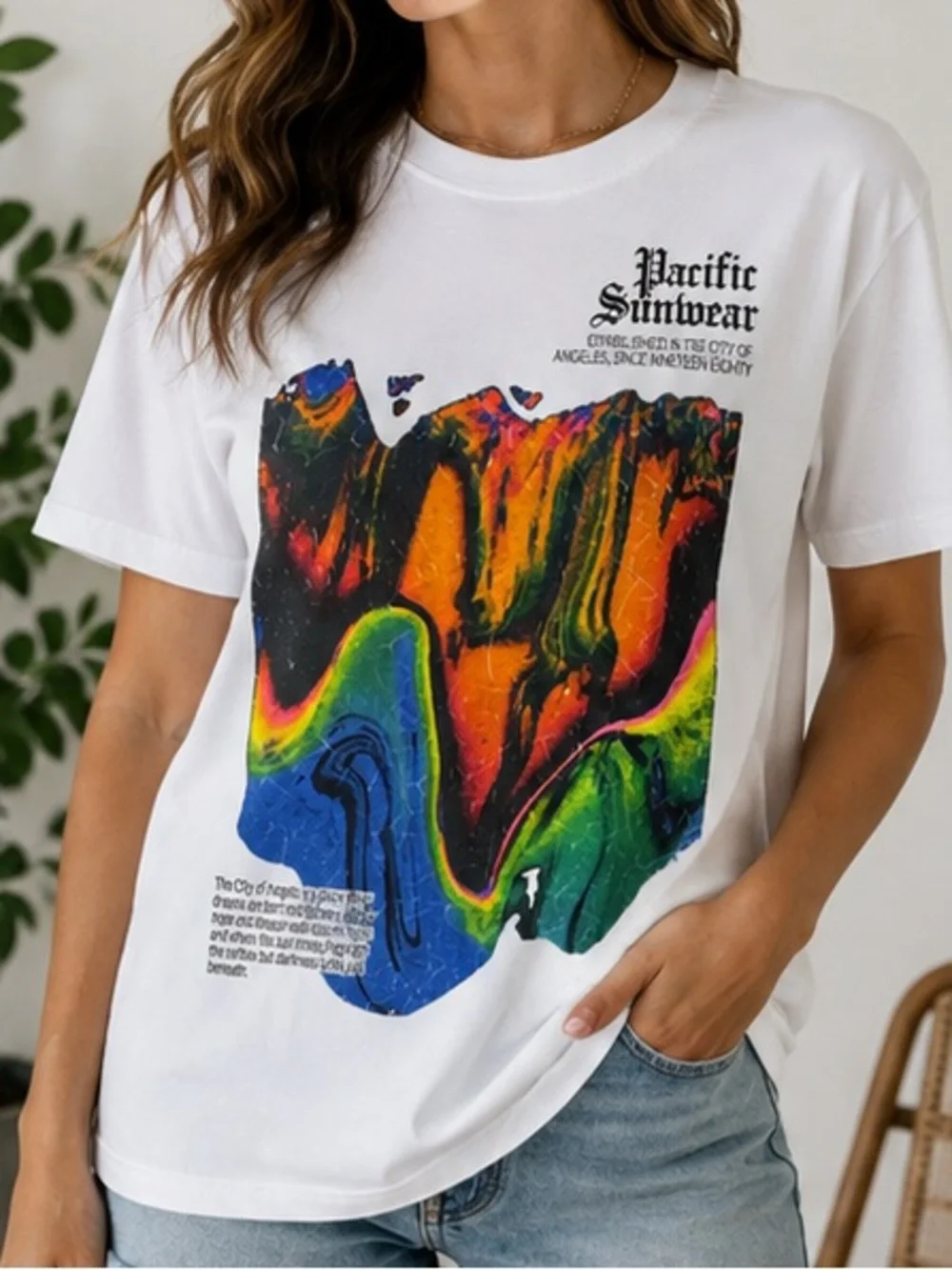 Pacific Sunwear PacSun LA Graphic Art T-Shirt White Colorful Print Women’s‎ L